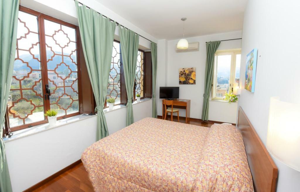 Villa Crawford Sant'Agnello Exterior photo